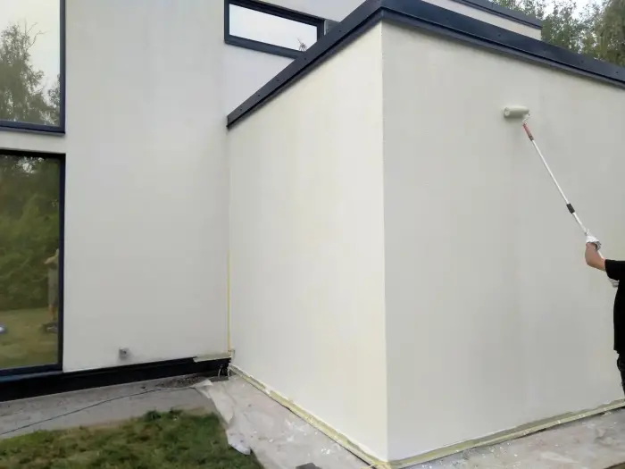 Exemple de façade avec un traitement hydrofuge coloré près de Talence